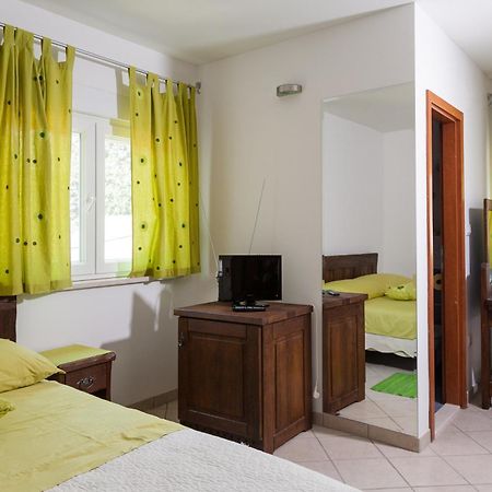 Rooms Vesna Kastela Exterior photo